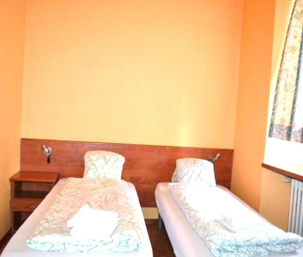 Hotel Leon D'Or Canton de Bellinzone Extérieur photo